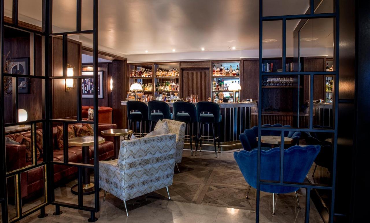 The Marylebone Hotel Londyn Zewnętrze zdjęcie The bar at the hotel