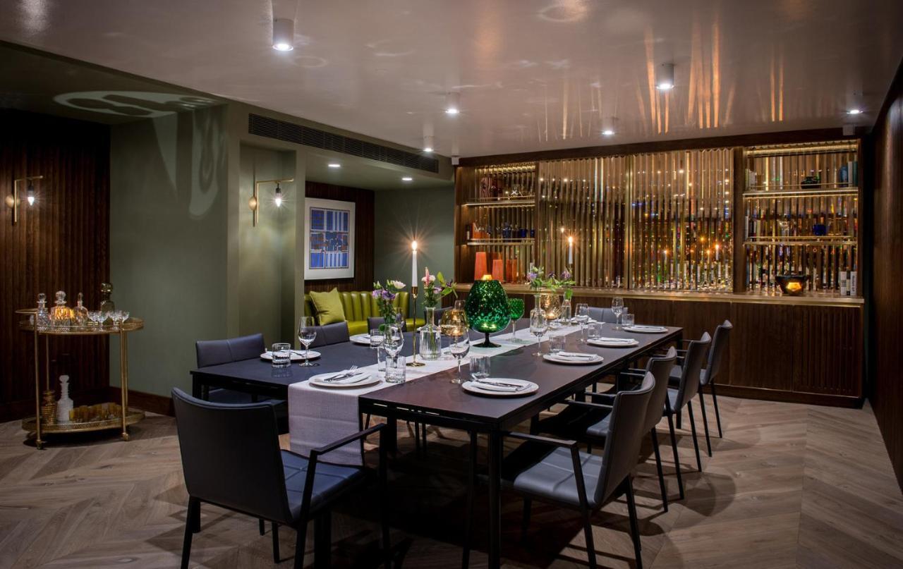 The Marylebone Hotel Londyn Zewnętrze zdjęcie The private dining room at The Ivy Temple Row