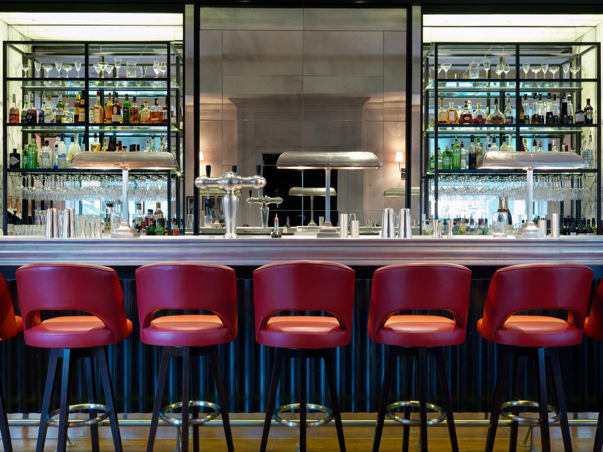 The Marylebone Hotel Londyn Zewnętrze zdjęcie The bar at the restaurant
